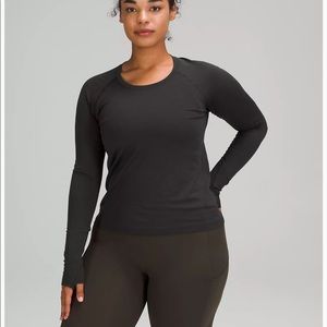 Swiftly Tech Long Sleeve Shirt 2.0 
Race Length